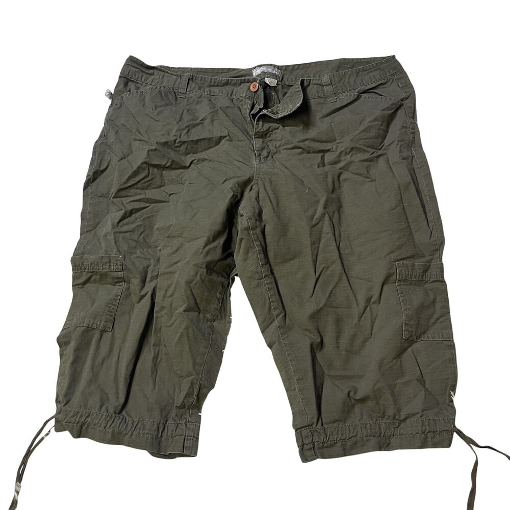 Duplex Woman’s Size 22W Cargo Shorts Button Down Pockets Olive Green